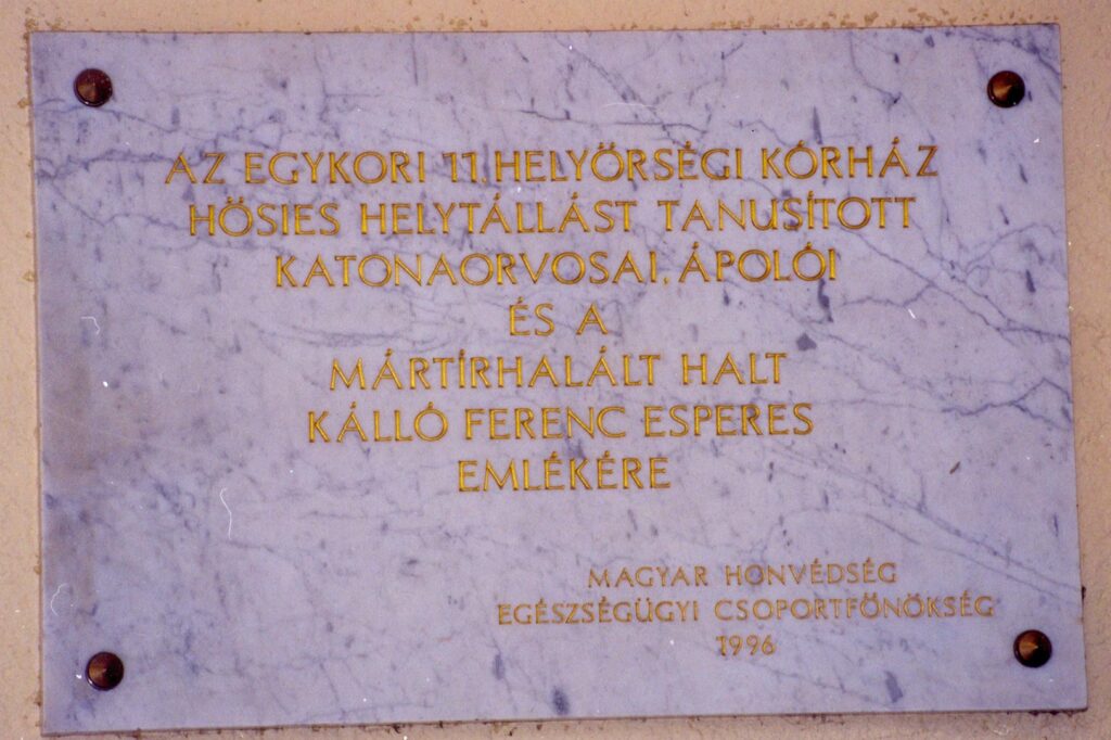 Emléktáblák 114 kiralyhago utca 1 3 e1642694228640