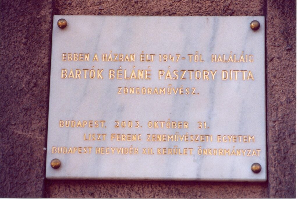Emléktáblák 130 krisztina krt 17