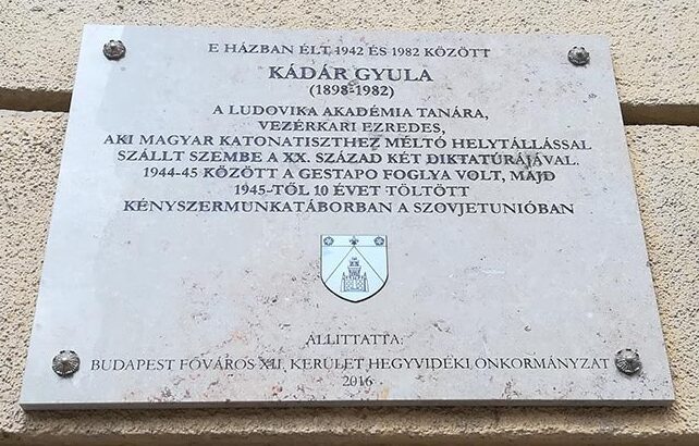 Emléktáblák 151 marvany 33koz e1642689855316