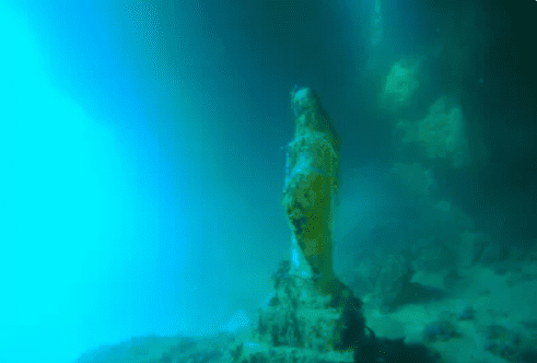 The cove of Torre Incina underwater madonna