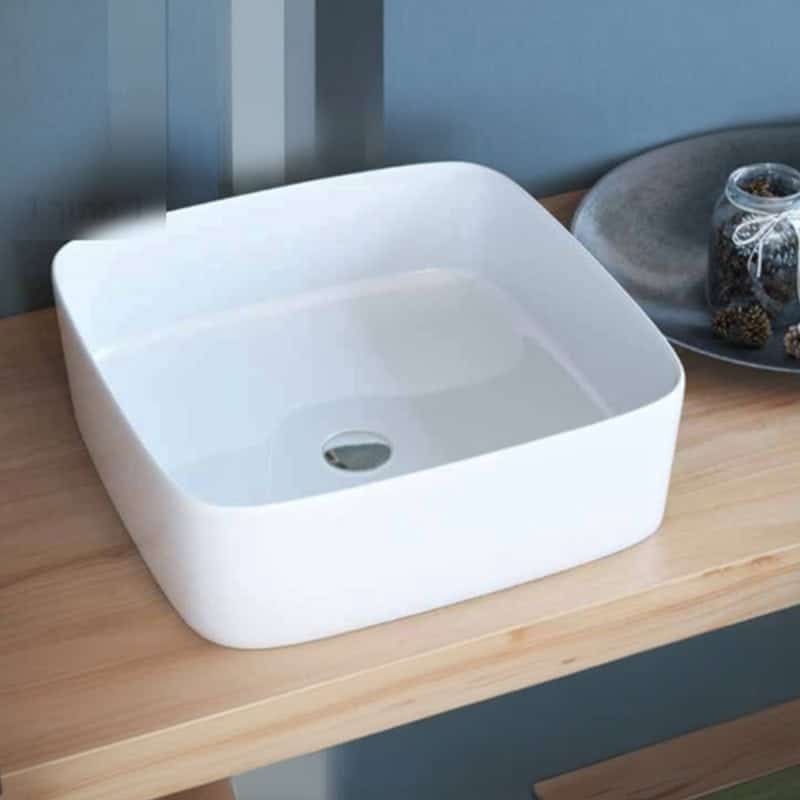 כיור מונח דגם ארדון 39x39 ס"מ עשוי חרס עם עיצוב מרובע קומפקטי וזוויות עגולות