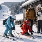 Ski Massif Central station familiale enfants s’équipent