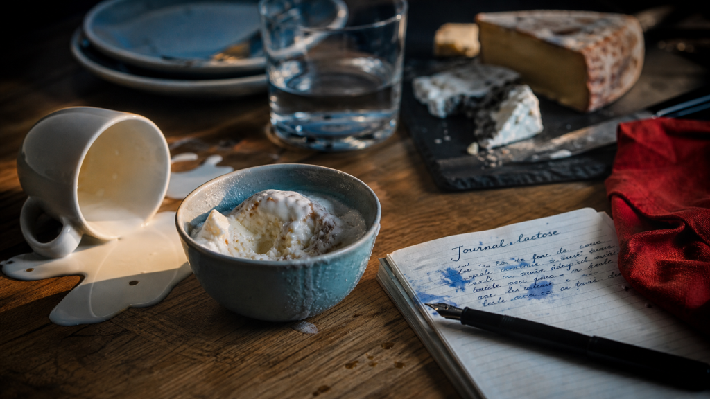 Gaz, diarrhées, douleurs : reconnaître une intolérance au lactose sans la confondre avec allergie, fructose ou maladie cœliaque