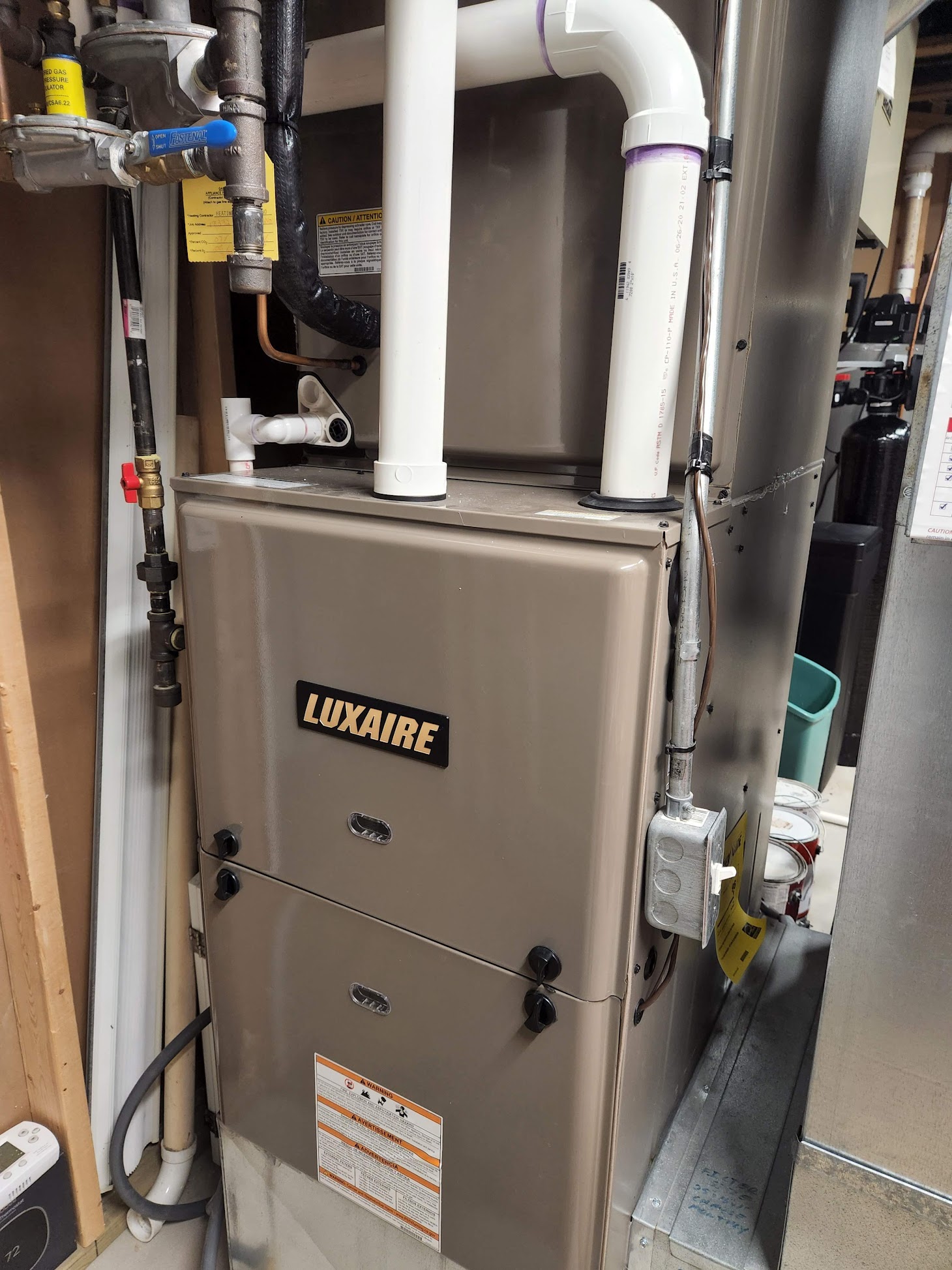 Direct vent furnace