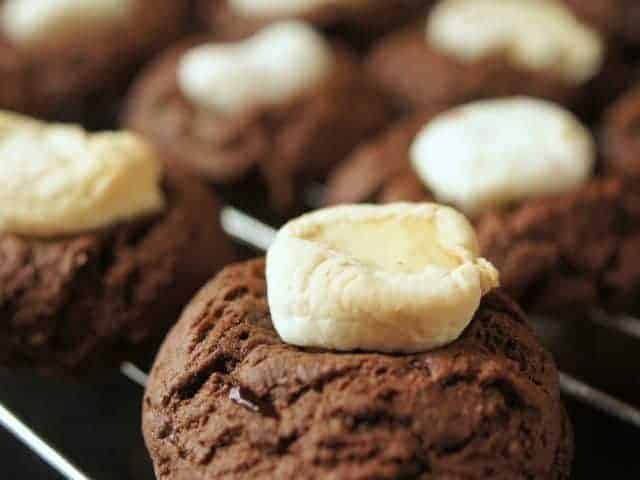 Cooling hot chocolate cookies on racks