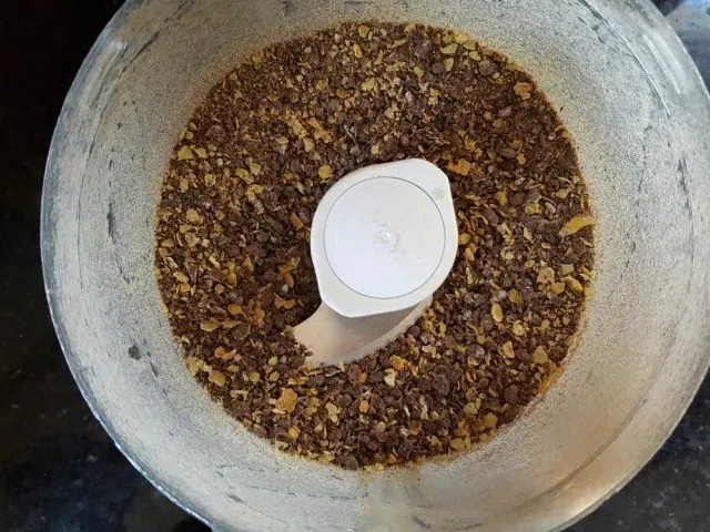 Crumbs of Honey Bunches of Oats for gluten free 7 layer bars