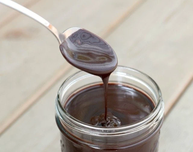 Easy and delicious espresso hot fudge sauce recipe