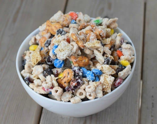 Gorgeous bowl of Goldfish pretzel white chocolate party mix