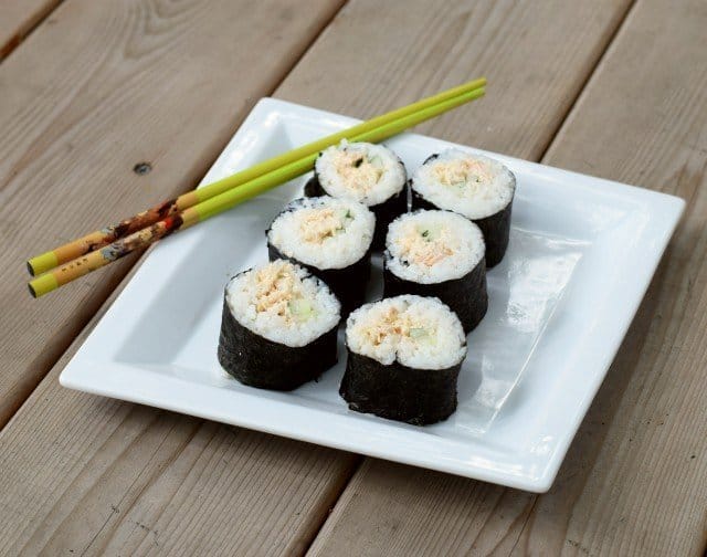 enjoy sushi at home with these homemade spicy tuna rolls
