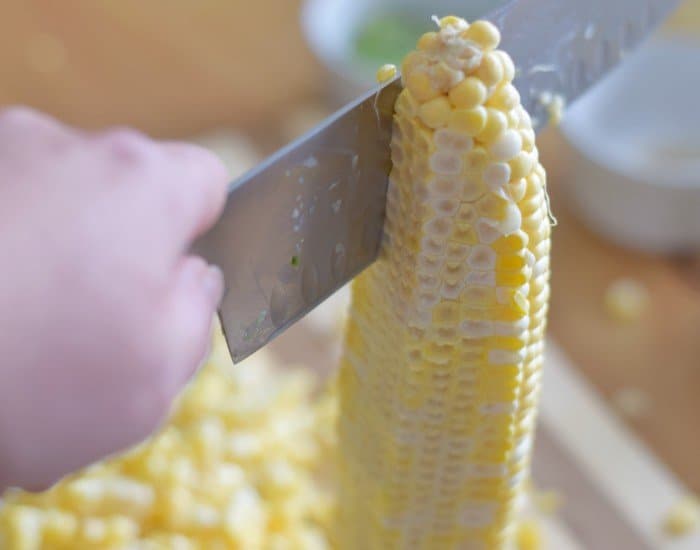 Easy way to remove kernals from corn cob