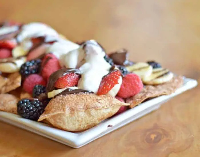 Make easy dessert with these homemade dessert nachos