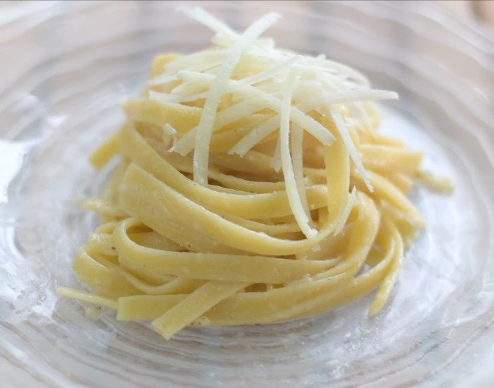 15 minute pasta recipe for cacio e pepe simple summer dinners