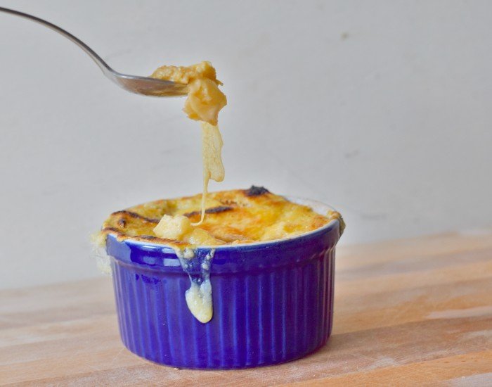 Delicious Instant Pot French onion soup recipe
