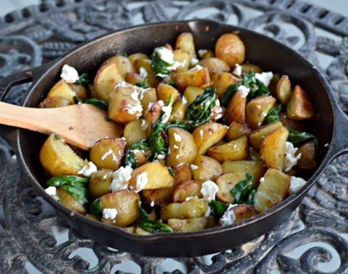 Oven roasted potatoes with garlic ready to serve