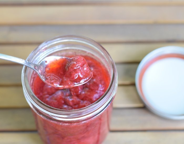 Homemade strawberry syrup