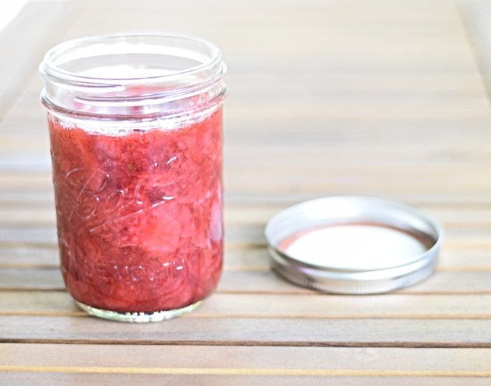 Simple homemade strawberry syrup