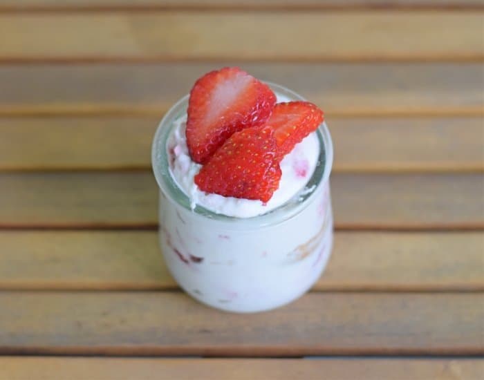 Strawberry cream cheese icebox cake