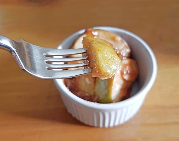 Homemade cinnamon apples