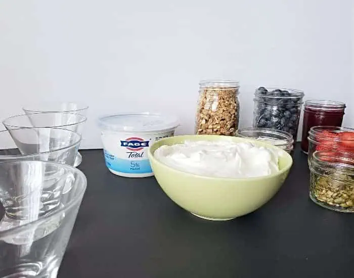 Simple breakfast bar