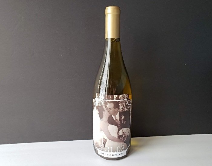 place label on bottle