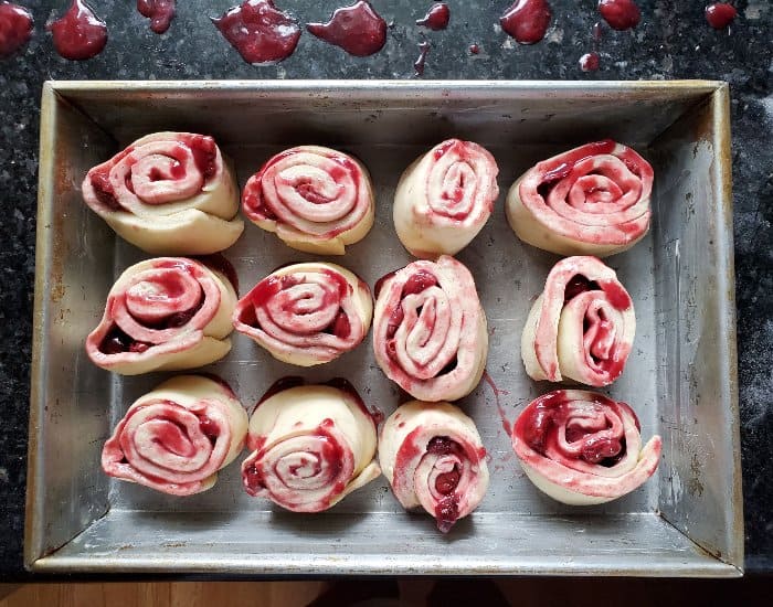 Add rolls to pan