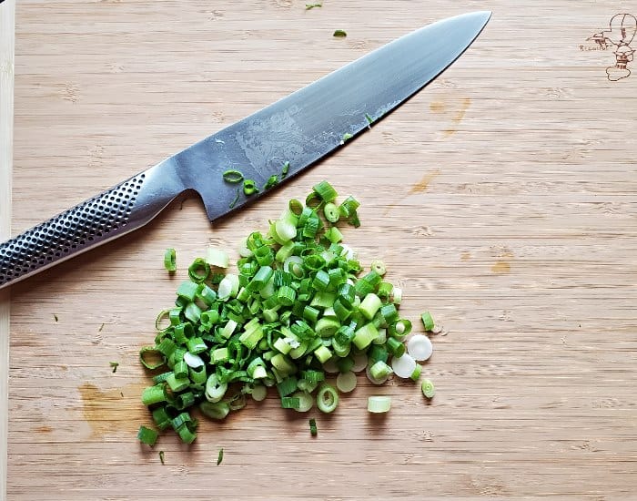 Chopped green onions