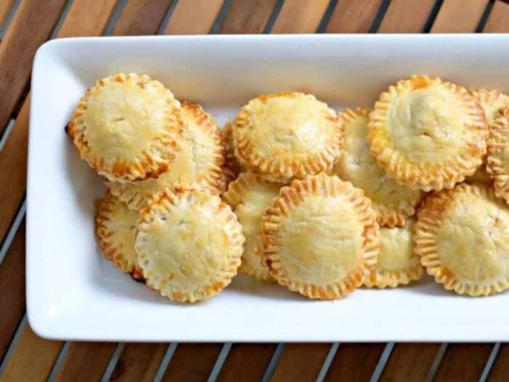 Image shows delicious semi homemade chicken empanadas.