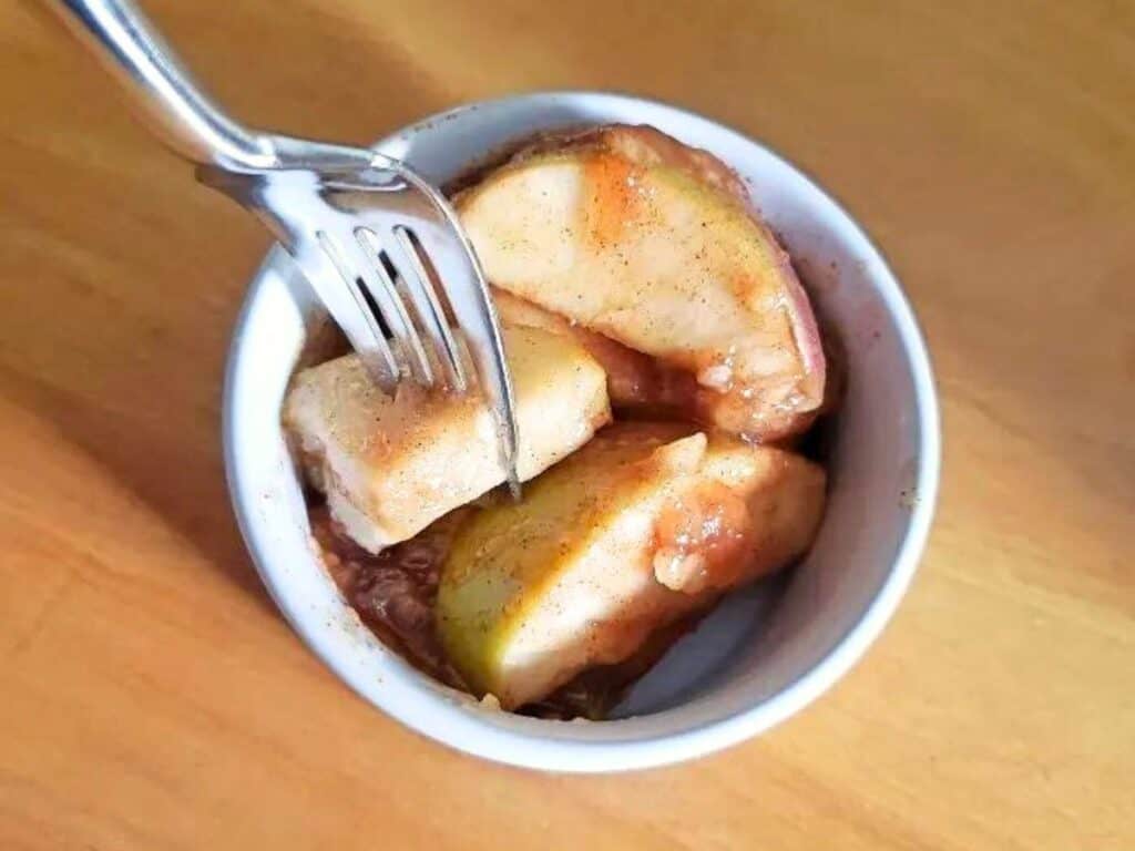 Image shows simple cinnamon apple recipe.