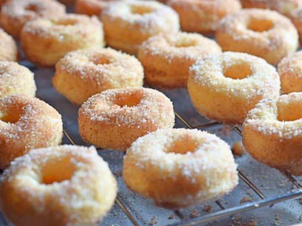 Image shows easy to make cinnamon sugar donuts.