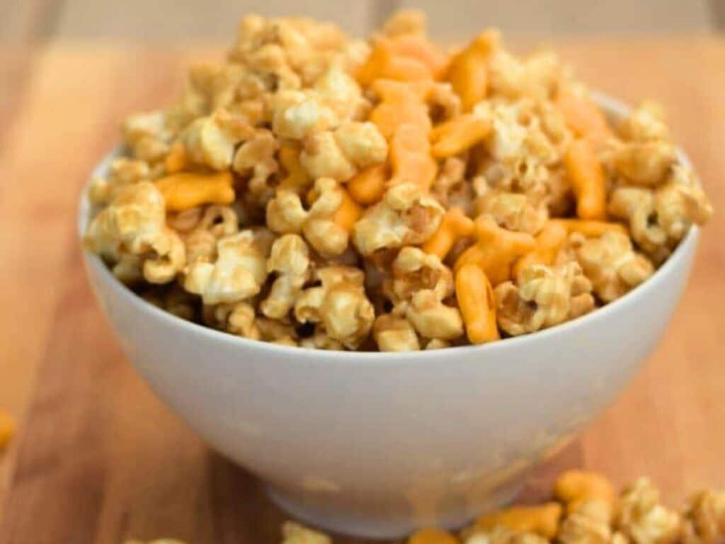 Image shows homemade and irresistable Chicago mix popcorn.