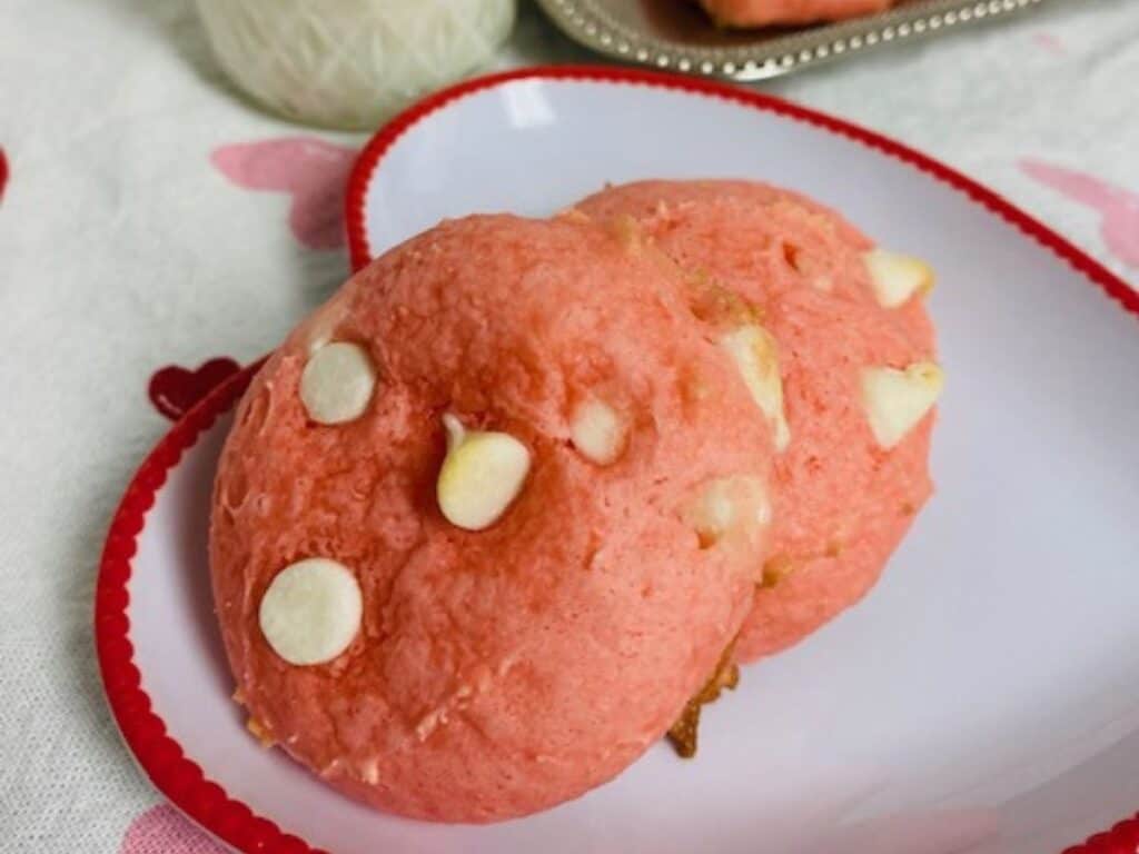 Image shows cake mix cookies recipe.