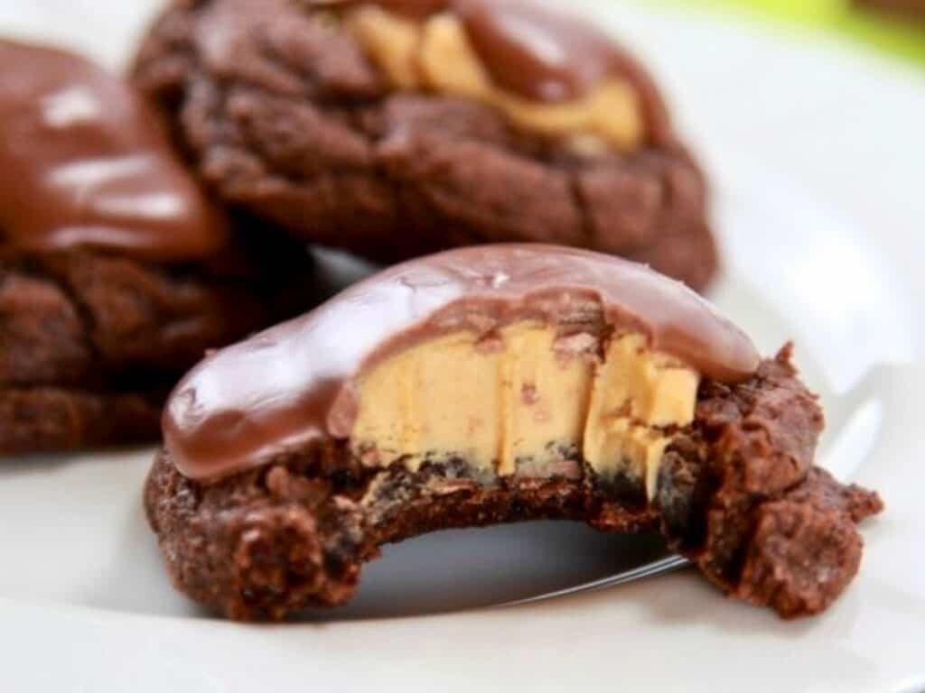 Image shows buckeye brownie cookie recipe.