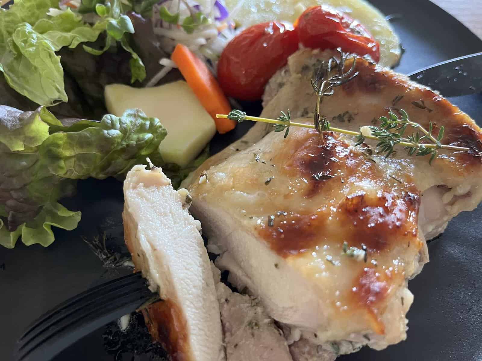 チキンのハーブ焼き