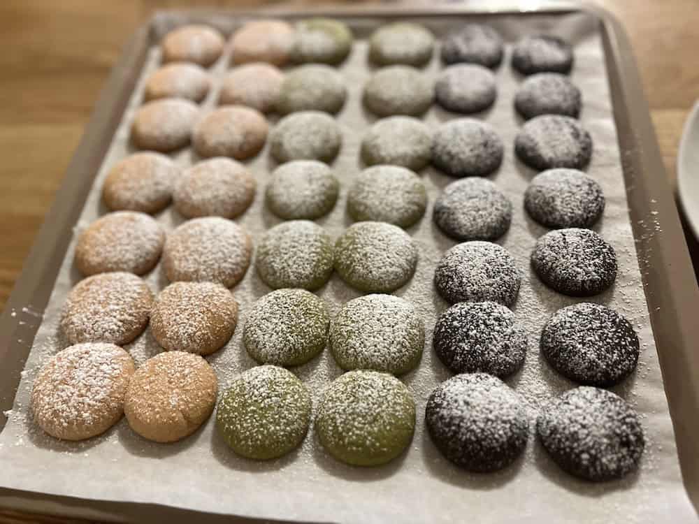 Snowball cookies dusted with powdered sugar