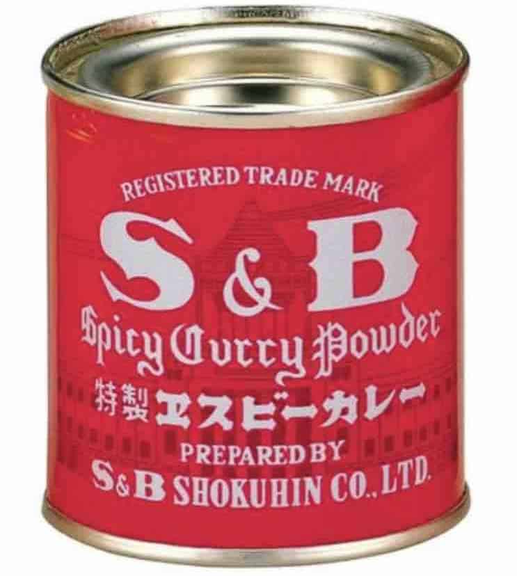 S&B Red spice can.