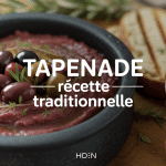 Bol de tapenade recette traditionnelle, olives, pain grillé