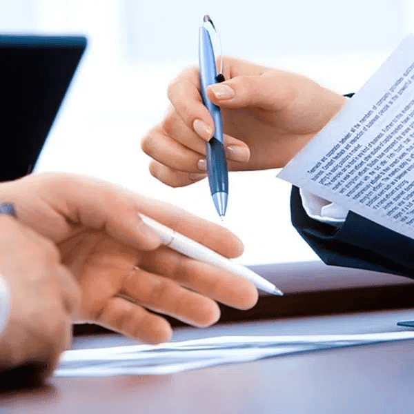 Visa process consultation for Houston EB5 investment program, expert legal guidance on immigration and permanent residency in the United States, reliable EB5 immigration services in Houston.