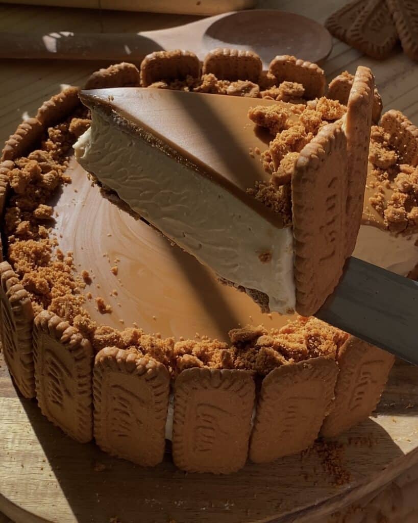 No-Bake Lotus Biscoff Cheesecake