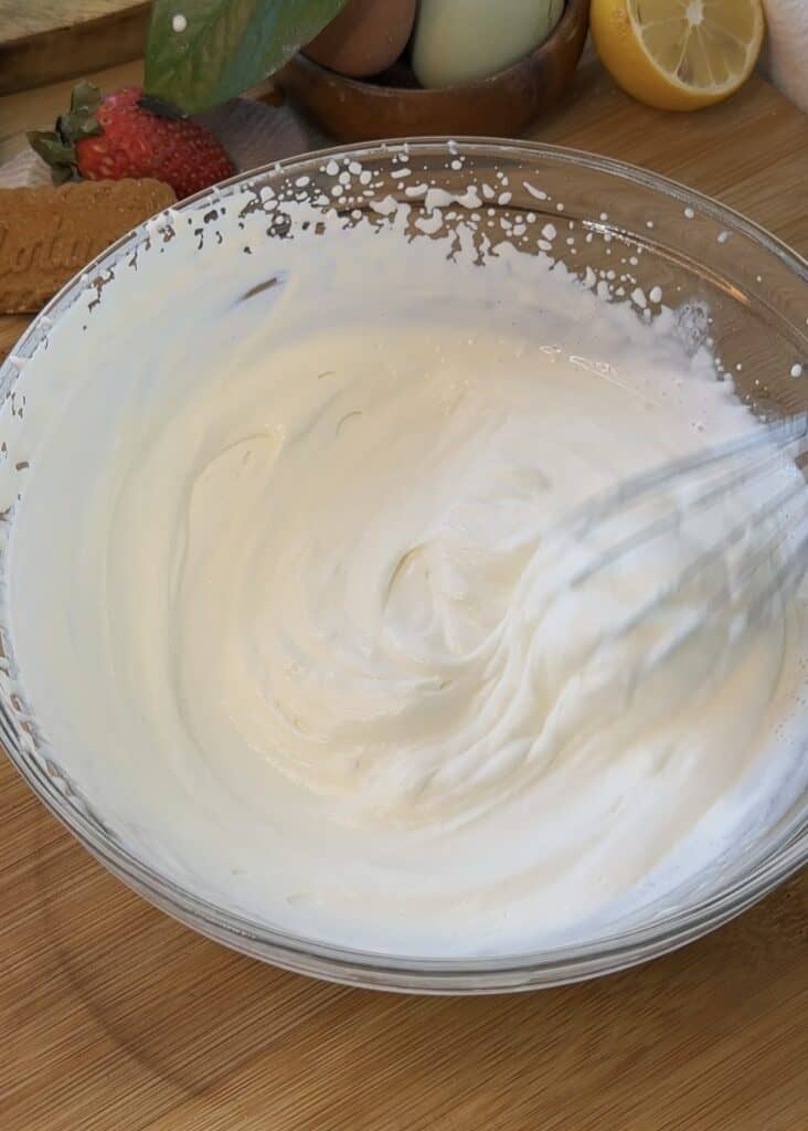 Whipped cream for no-bake Nutella cheesecake filling.
