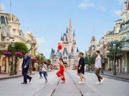 original LEDE VIP 20Tour 20at 20Magic 20Kingdom Walt 20Disney 20World