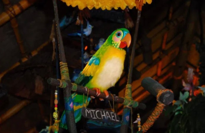 2F4FEC00 37AE 4CA1 B2AB 9B9057B4C3DF