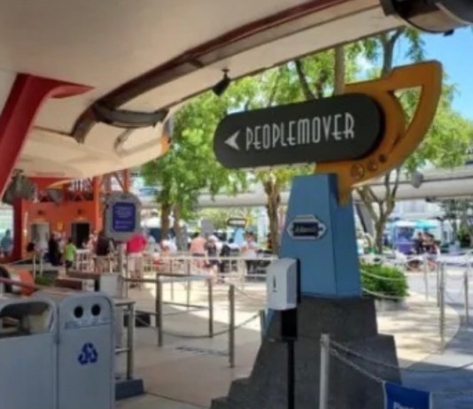 5FC0982F 3235 40D5 9B9B 9956CB0B488E