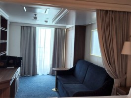 EA21AE78 C139 47AB B980 FEDDE6D90E77