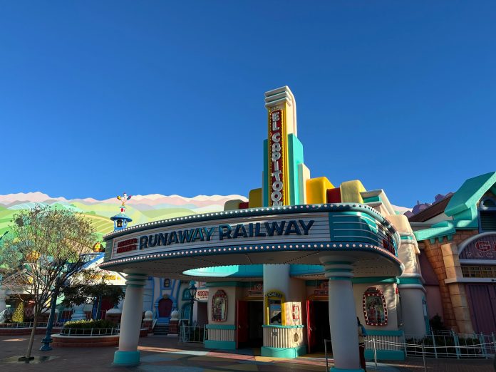 Mickey and Minnie's Runaway Railway
