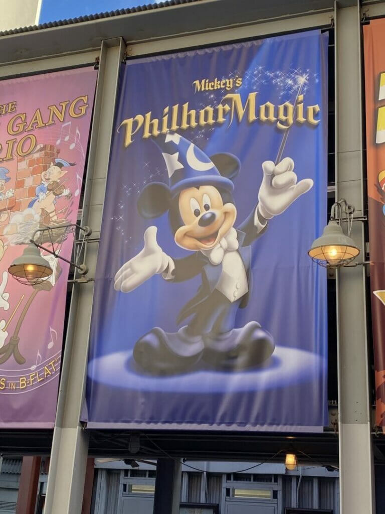 How to Enjoy a Rainy Day at Disneyland 7 9E9E36A9 591F 4F47 9C36 3004E399BDB7
