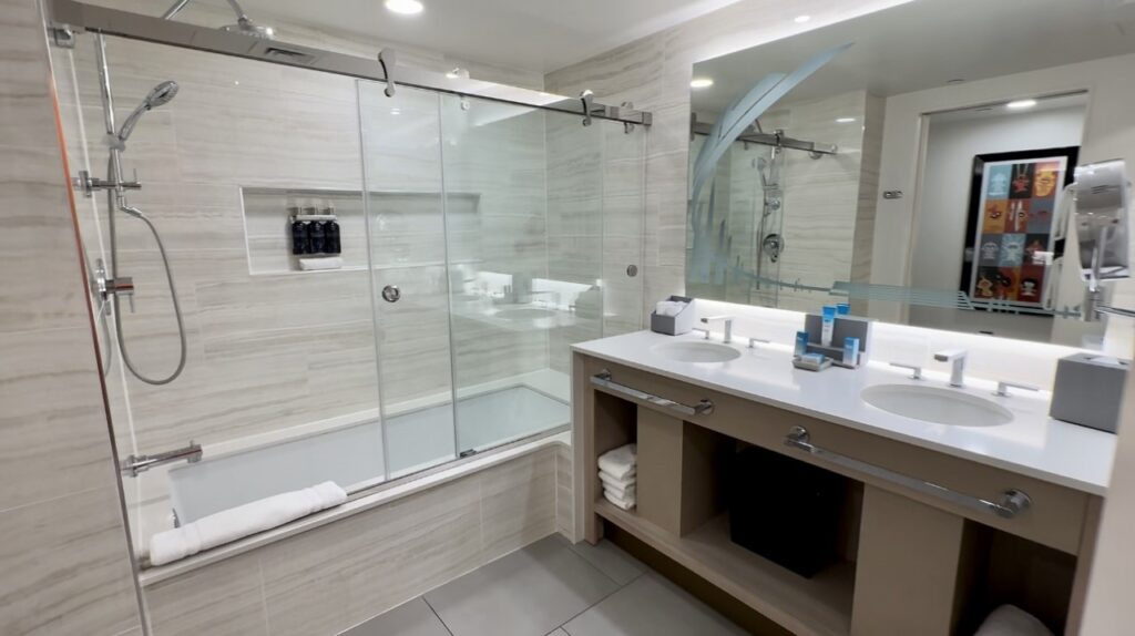 Top 3 Disney World Deluxe Resorts You Need to Stay at! 4 bathroom