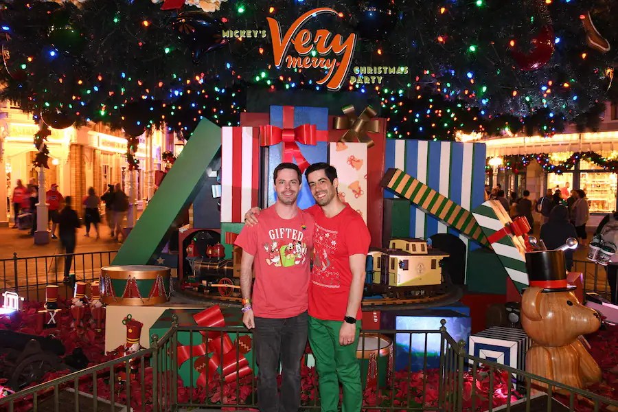 Top 7 Disney Parks Holiday Photo Tips 9 IMG 5106