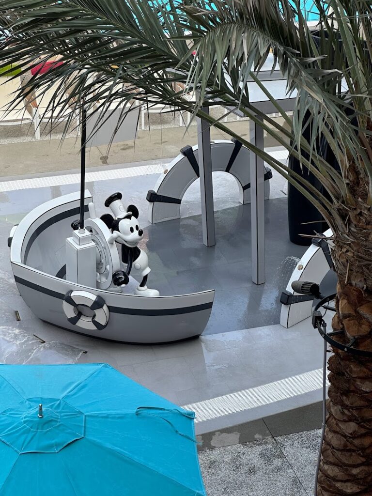 4 Reasons To Stay At The Villas At Disneyland Hotel! 14 The Villas At Disneyland Hotel