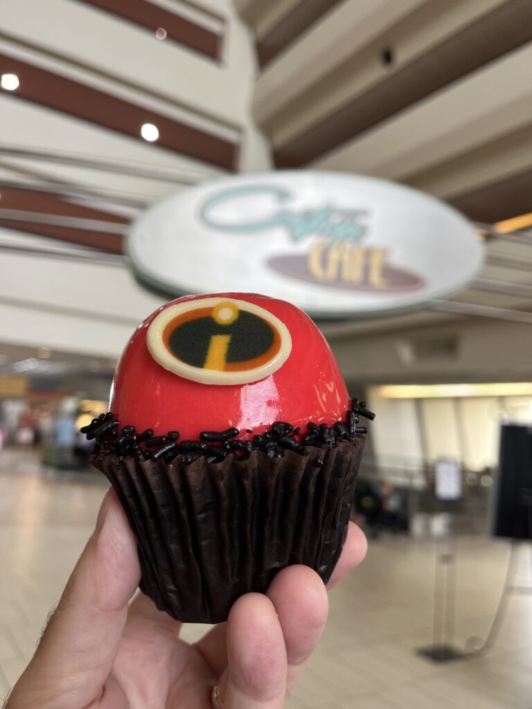 Five Reasons We Love The Contemporary Resort 9 incredicake