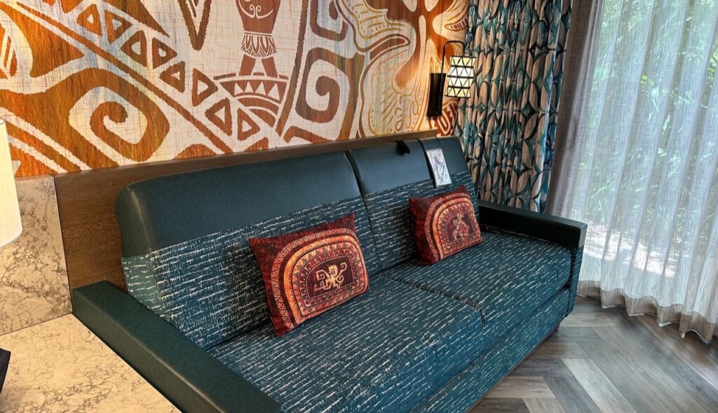 poly couch1